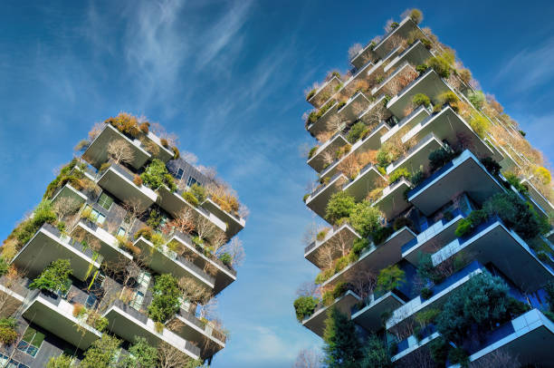 Cтоковое фото Жилой комплекс Bosco Verticale в Милане, Италия, зимой