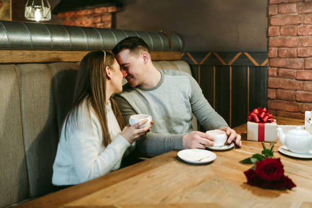 istock Couple in love celebrating Valentine's Day at a restaurant 1911588517