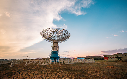 Radio telescope