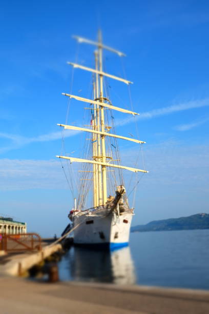 istock sea ​​and boats 1912067132