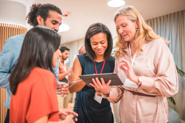 istock Corporate Employees Utilizing Wireless Technology to Enhance Team Collaboration 1913376910