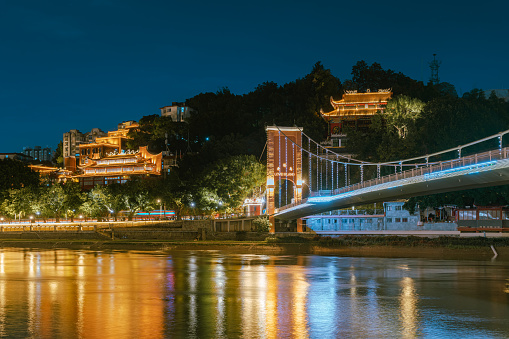 A pedestrian suspension bridge that shines at night，Fuzhou City, Fujian Province, China