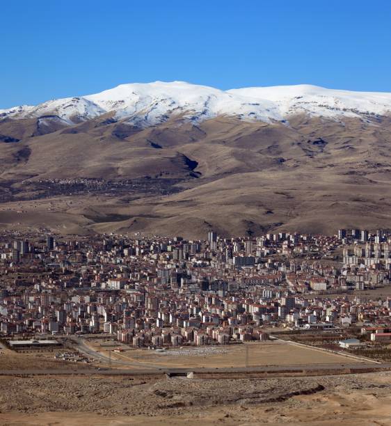 istock Stratovolcano and city 1914379991