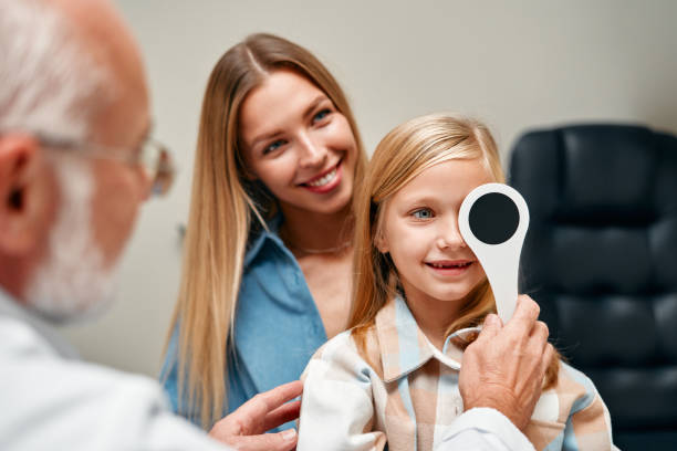 Glasses fitting and eye examination by an ophthalmologist