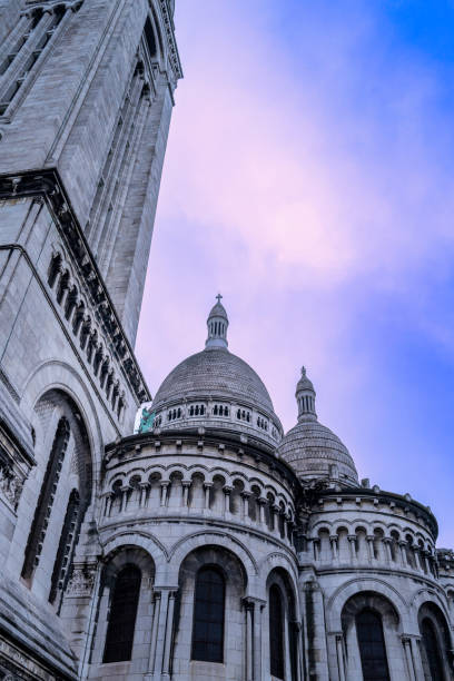 la basilique du sacré-cur de montmartre en gros plan à paris, france - sacré cur basilica photos et images de collection