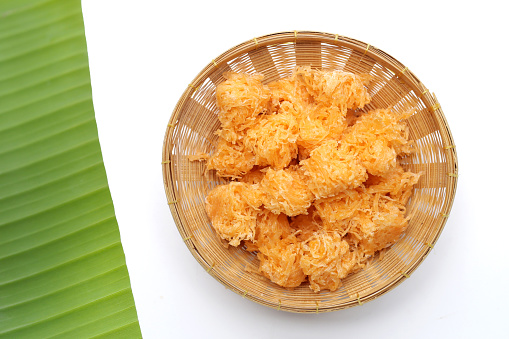 Thai crispy flossy sweet Eggs floss (Foi Thong Krob)