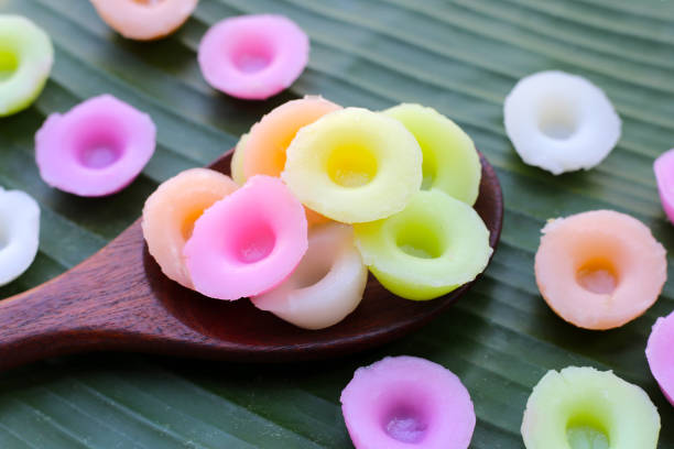 istock Floral rice cakes (Kanom Nam Dok Mai) Thai dessert 1916281675