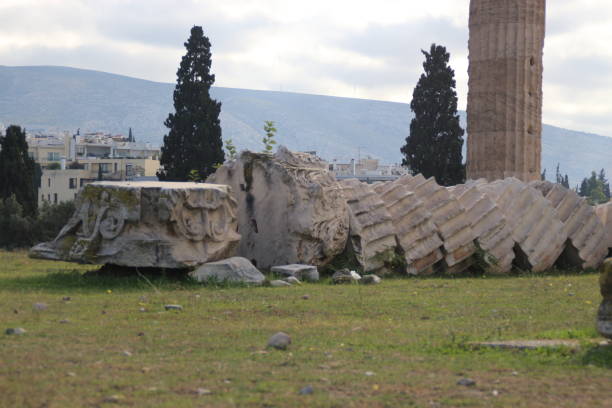 Templo de Zeus Templo de Zeus olympeion stock pictures, royalty-free photos & images