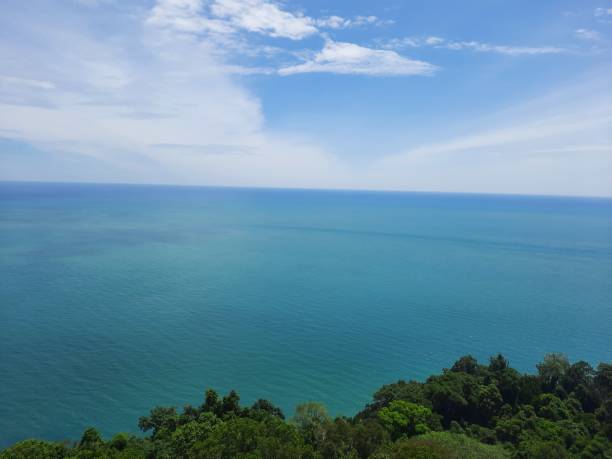 istock wide expanse of sea and blue sky 1916772592