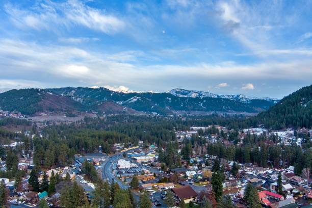 istock Leavenworth, Washington evening in December 1917025567