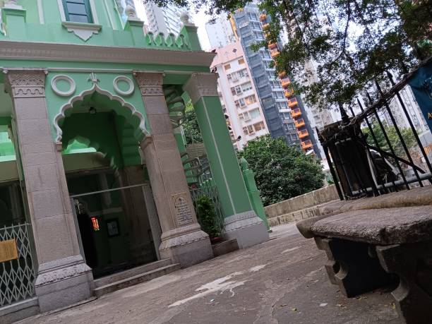 istock Stone seat bench outside Jamia Mosque, situated on hillside 1918334261