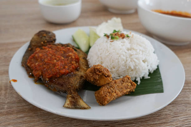 istock Nasi Bawal Penyek 1918526262