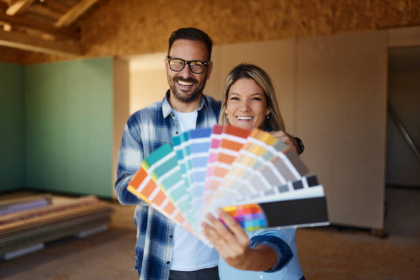 istock Which color should we choose for our wall? 1918981800