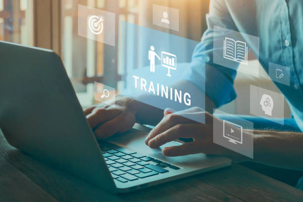 istock Training online for business, webinar or coaching education 1919005033