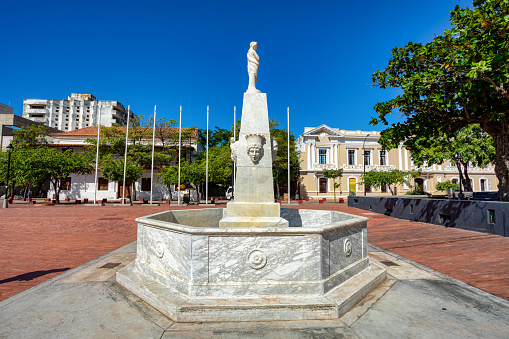 Fuente De Las Cuatro Caras. Plaza de Bolivar in the historic center of Santa Marta, capital of Magdalena Department. Colombia.