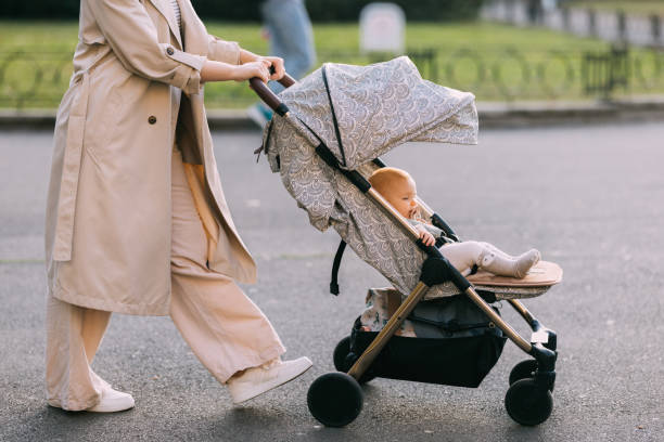 istock Blissful Mom and Baby Park Day 1919490678