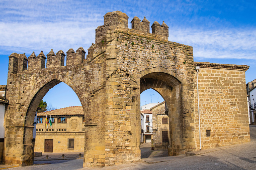 Puerta de Jaén & Arco de Villalar are two of the historic landmarks in Baeza, part of the former medieval wall, overlook the Plaza del Populo, one of the most representative squares in the city
