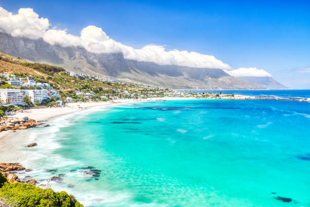 Vue sur la plage de Clifton au Cap lors d’une journée ensoleillée - Photo