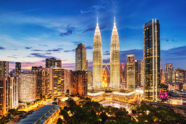 istock Kuala Kumpur Skyline at Dusk 1920378071