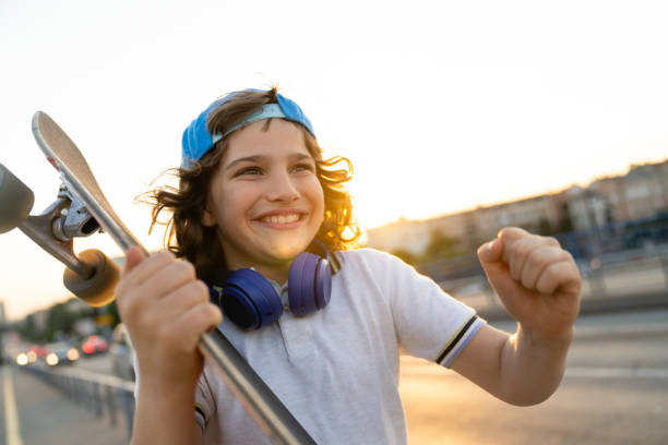 istock Can't wait to ride my skateboard! 1920622082