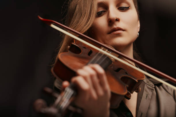 istock Gentle bowing releases Baroque violin's distinct voice 1920681696