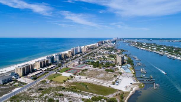 istock Perdido Key Beach and Ono Island in June 1921075423