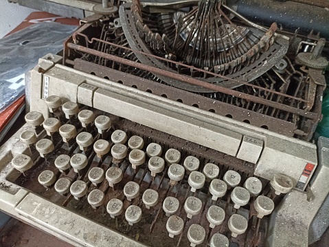 worn out old typewriter