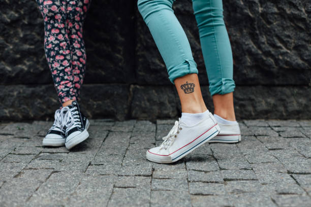 istock Teen with a tattoo on her leg 1922048029