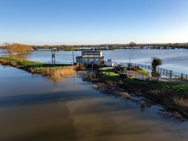 istock Flooding on the Somerset Levels 1923044135