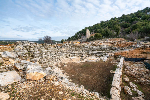 scenic views of olba near uzuncaburç, is an archaeological site in mersin province, turkey, a. - uzuncaburc temple roman mediterranean culture imagens e fotografias de stock