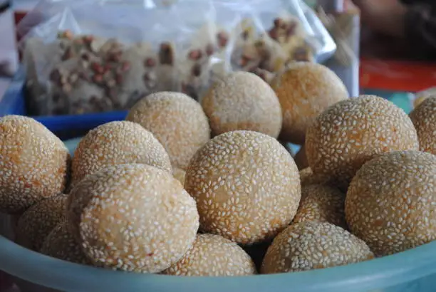 Photo of Indonesian favorite snack of Onde-Onde.