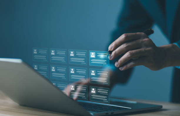 istock company service to recruit customers and hire 1924231243