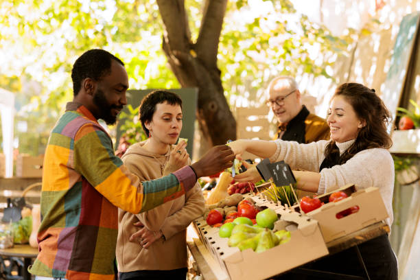 istock Clients purchase healthy fresh products 1924235543