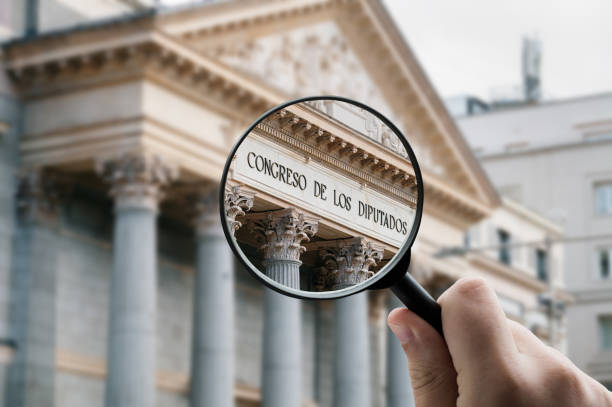 Focusing on the spanish parliament