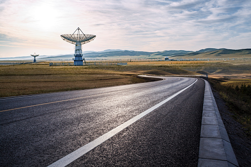 Radio telescope, road
