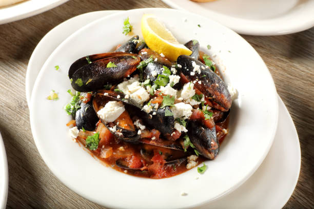 istock Steamed mussels dish 1927624582