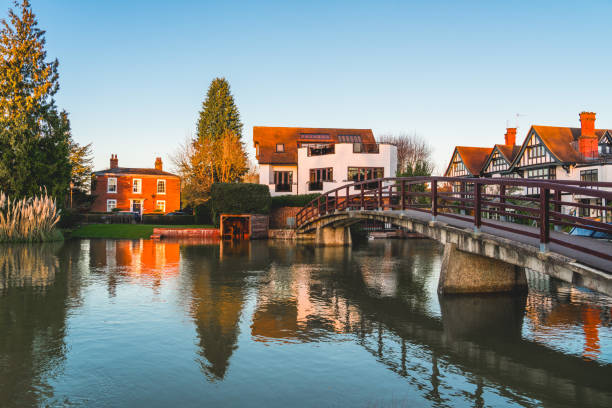 istock Riverside houses at Marlow, Buckinghamshire 1927882217