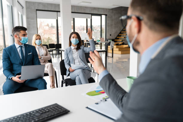 istock The manager is holding a meeting 1927907630