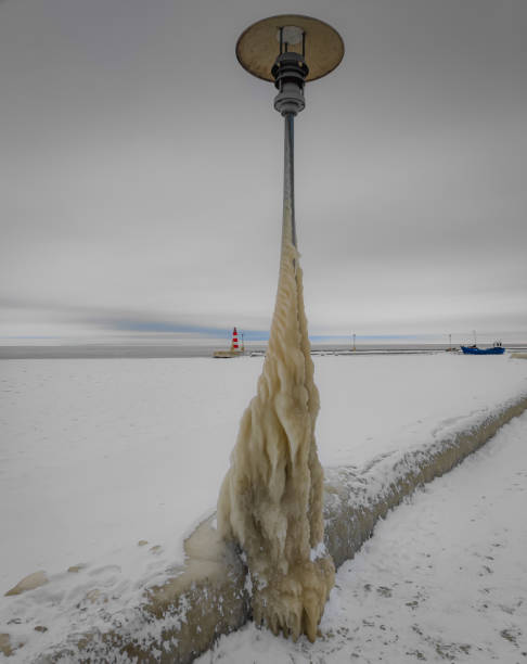 istock Spectacular ice formations cold and windy day. A natural phenomenon 1927907739