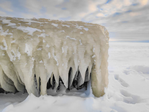 istock Spectacular ice formations cold and windy day. A natural phenomenon 1927918948