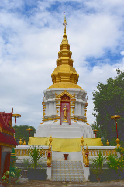 istock Wat Ban Lao, Chedi, Mueang Phrae District, Thailand 1928646954