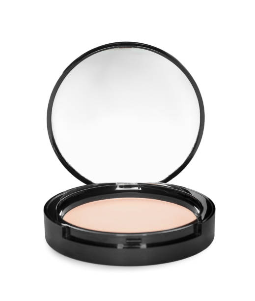 istock Face powder with mirror isolated on white 1929001124