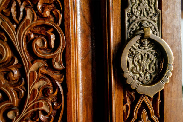 istock Wooden decor with pattern in Uzbekistan, entrance 1929919414