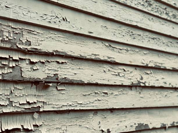 weathered building exterior - paint lead peeling peeled 뉴스 사진 이미지