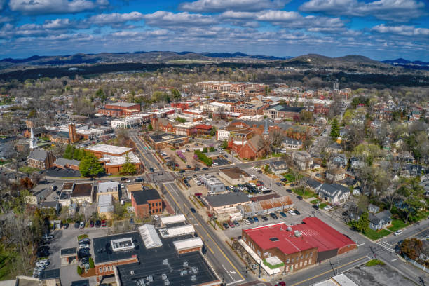istock Aerial View of Franklin, Tennessee during Spring 1931086899