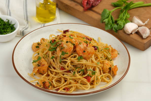 istock Homemade Italian Spaghetti Algio e Olio with Garlic and chilli flakes 1931743026