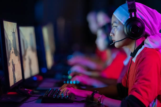 istock Asian female multi races esport final battle match 1931916798
