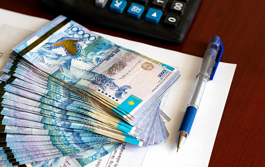 UAE dirham money finance