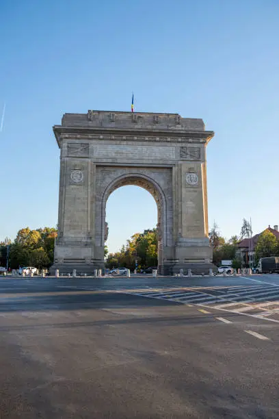 Photo of The Arc de Triomphe (in Roumain, Arcul de Triumf) is a monument located in the city of Bucharest, capital of Roumanie.