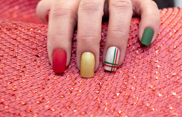 istock Christmas Bow Nail Art Design 1933063471